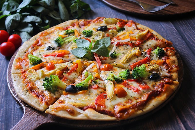 fresh pizza for catering guests